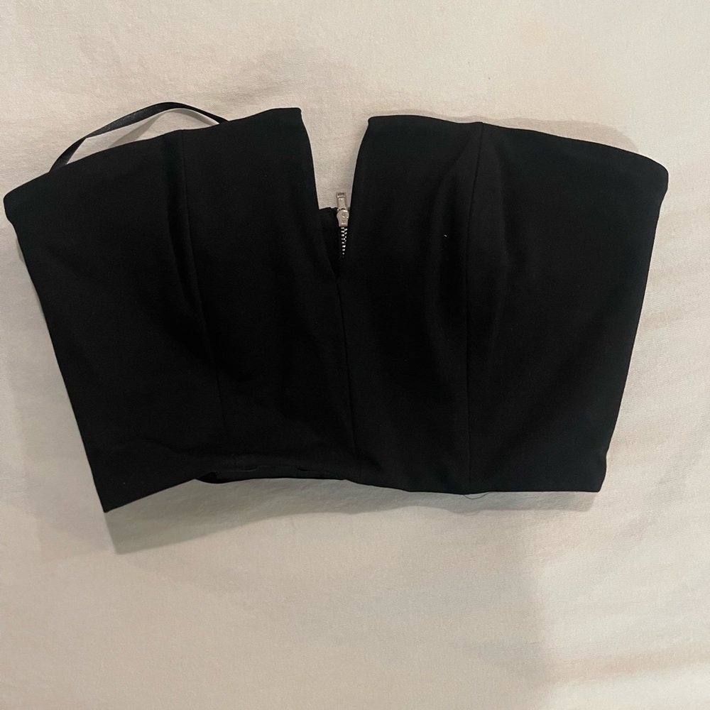 Hot Miami Styles black crop top